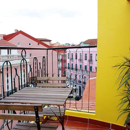 Lisbon Sloped Ceiling Apartment Экстерьер фото