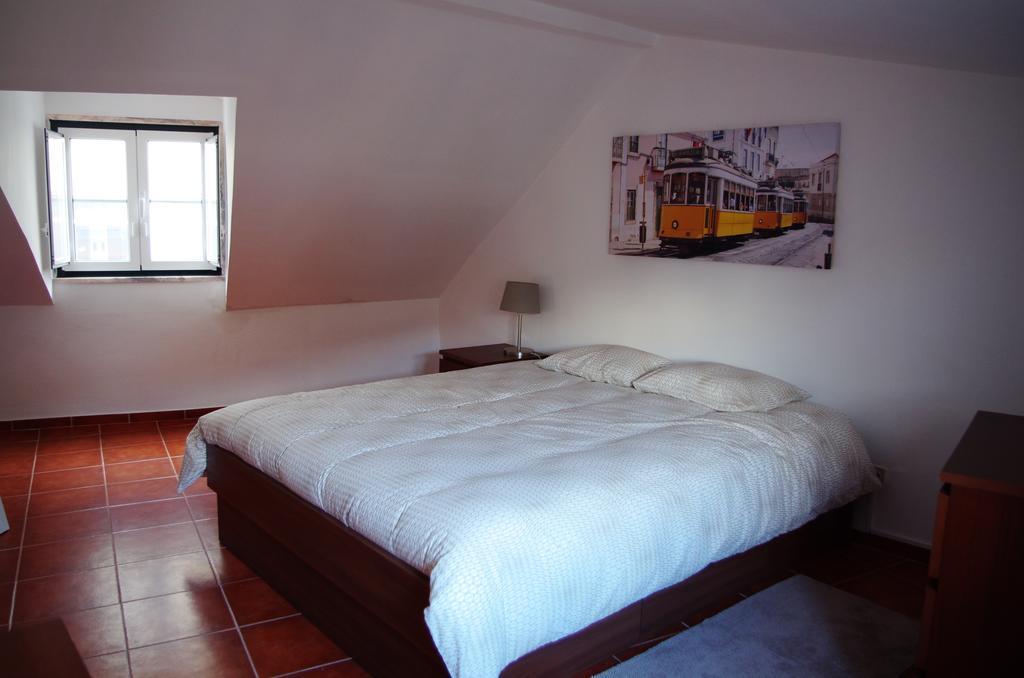 Lisbon Sloped Ceiling Apartment Экстерьер фото